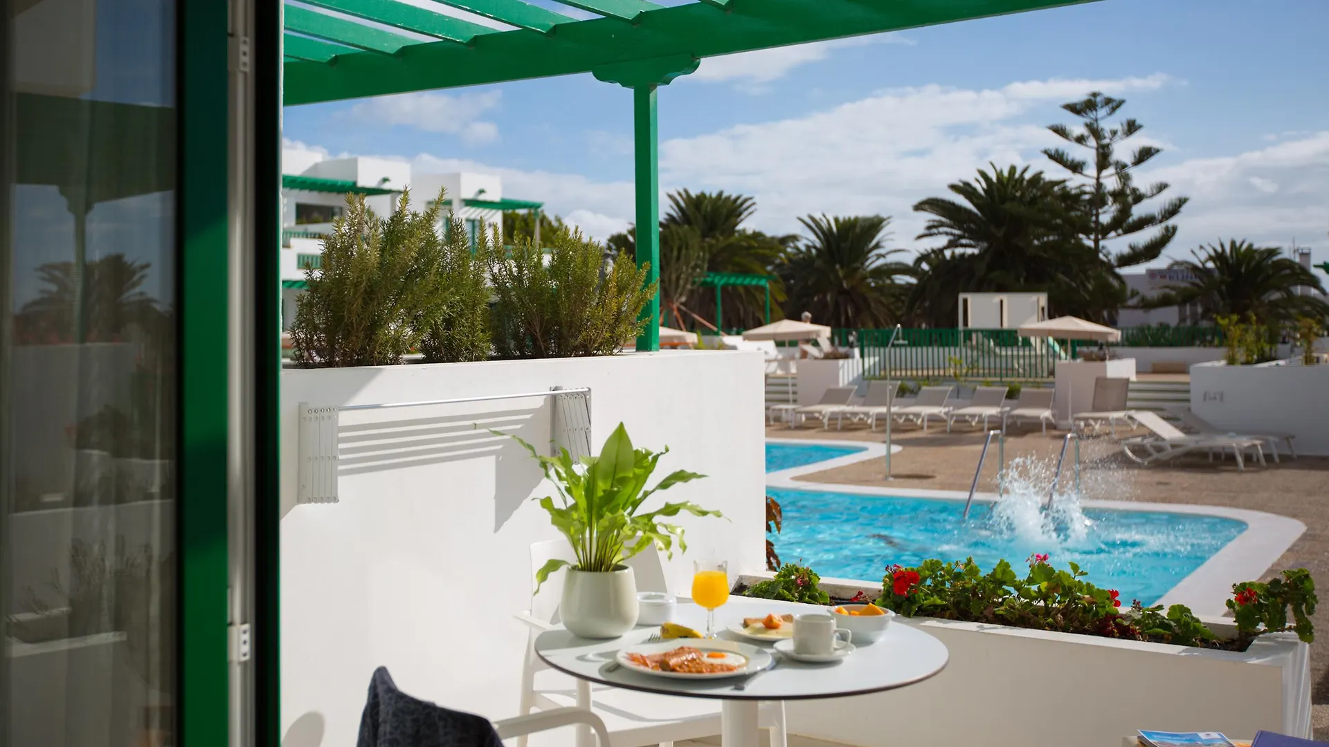 Hotel Mansion Nazaret Apartamentos Cmp Costa Teguise